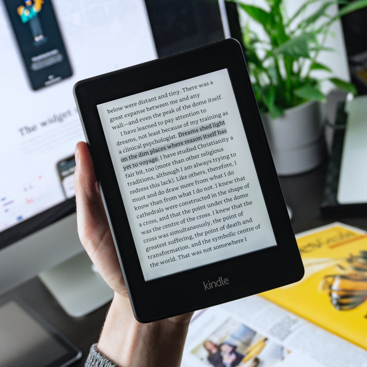 Kindle vs Kindle Paperwhite: ¿Cuál es mejor y en qué se diferencian?